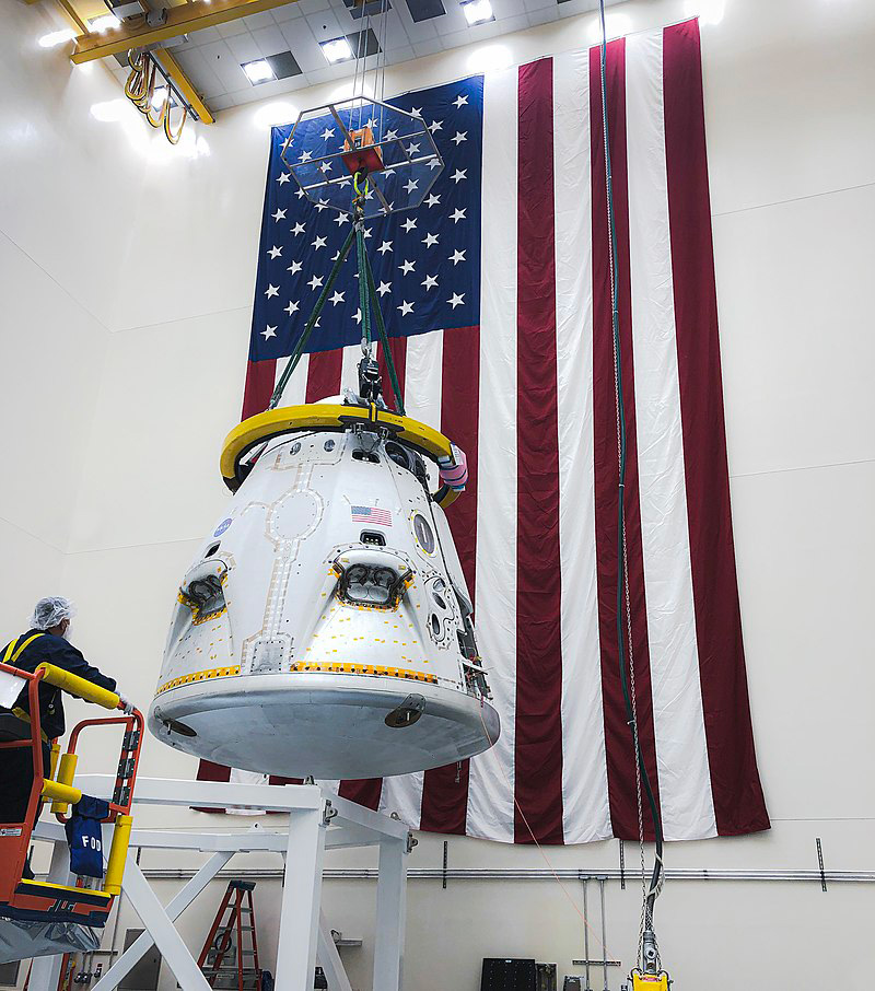 Корабль Crew Dragon – американцы снова летают к МКС